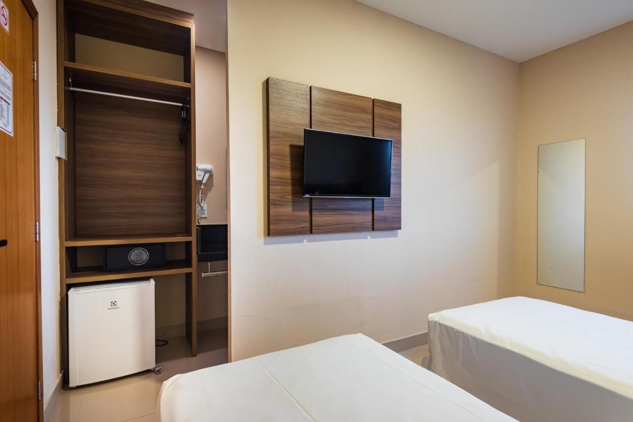 Hotel Santos Dumont Aeroporto Slz São Luís Kültér fotó
